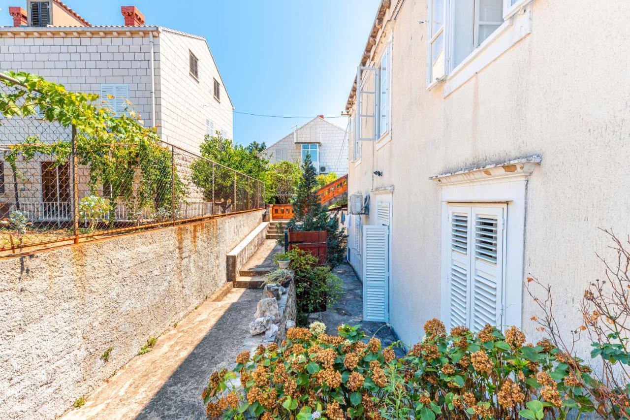Guesthouse Isabel La Catolica 杜布罗夫尼克 外观 照片
