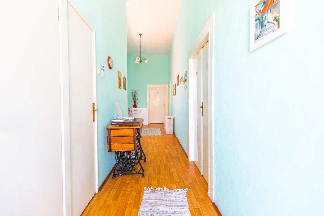 Guesthouse Isabel La Catolica 杜布罗夫尼克 外观 照片
