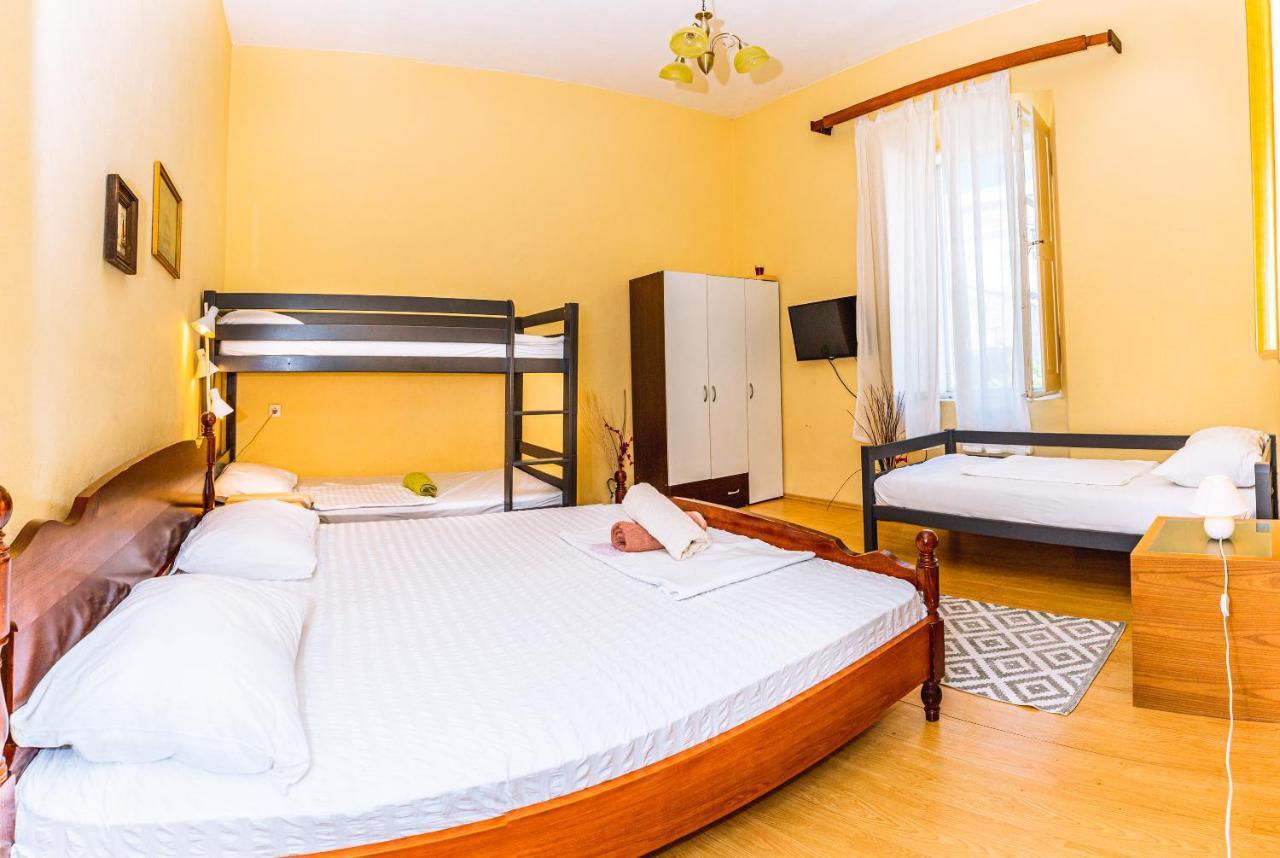 Guesthouse Isabel La Catolica 杜布罗夫尼克 外观 照片