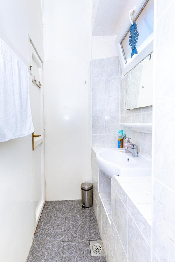 Guesthouse Isabel La Catolica 杜布罗夫尼克 外观 照片
