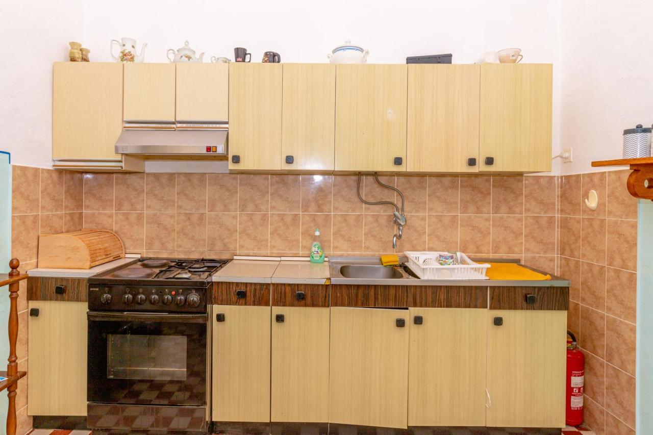 Guesthouse Isabel La Catolica 杜布罗夫尼克 外观 照片