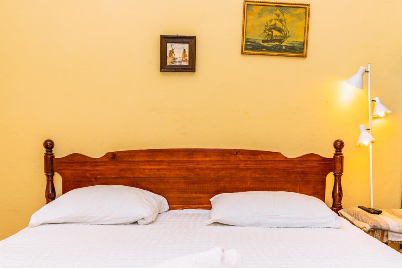 Guesthouse Isabel La Catolica 杜布罗夫尼克 外观 照片